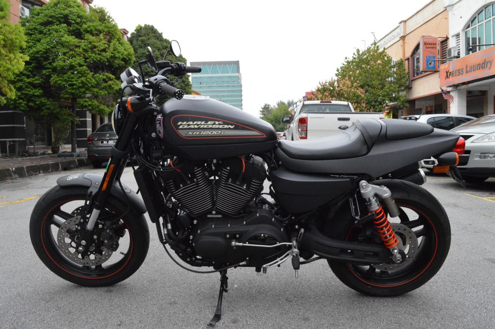 2011 SPORTSTER XR1200X